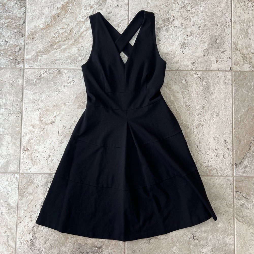 NWT Banana Republic Cross Back Sleeveless Black Ponte Dress, size 6